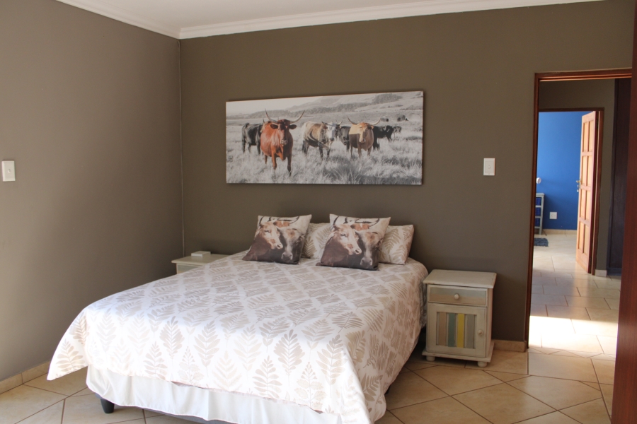 4 Bedroom Property for Sale in Swartruggens North West